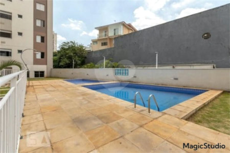 Apartamento de 2 quartos em Chácara Cruzeiro do Sul ( Cangaíba ).
