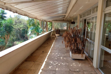 Casa à venda com 3 suítes em Jardim Leonor, São Paulo, SP
