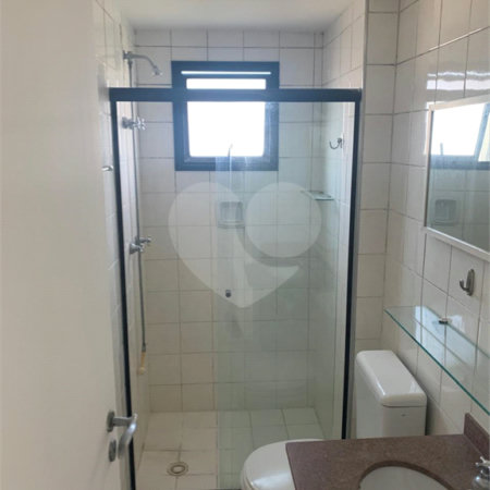 Apartamento à venda com 3 quartos, sendo 1 suíte,  em Vila Andrade, São Paulo, SP