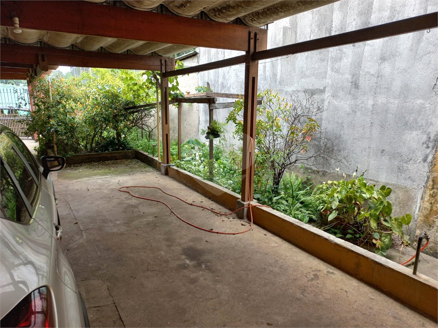 Casa Térrea à venda com 1 quarto em Vila Nivi, São Paulo, SP