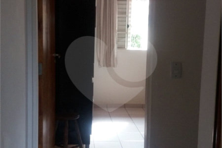 Casa à venda com 2 quartos, sendo 1 suíte,  em Jardim Brogotá, Atibaia, SP