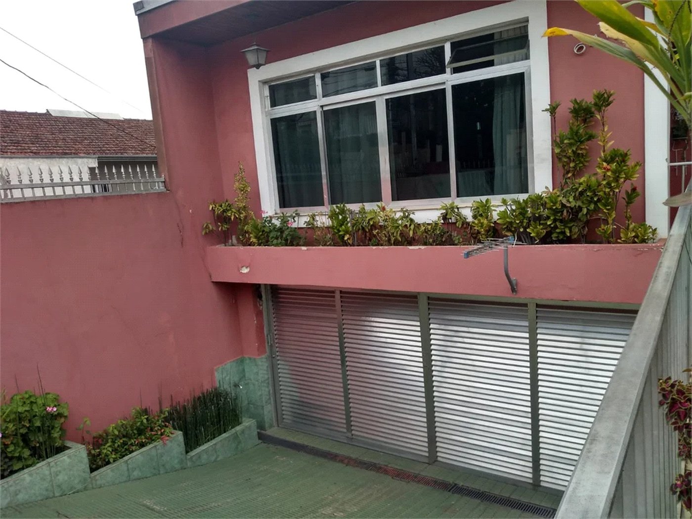 Casa à venda com 5 quartos, sendo 1 suíte, em Vila Fazzeoni, São Paulo, SP
