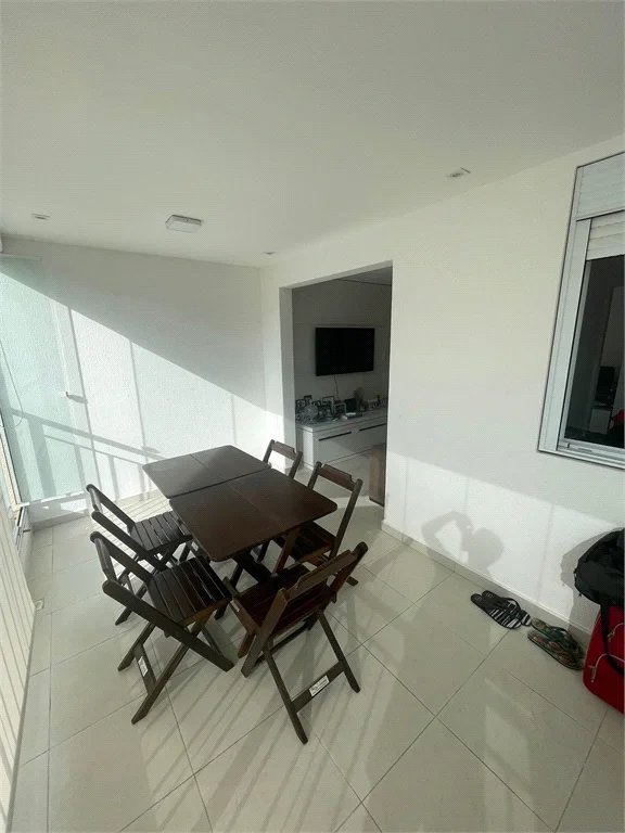 Apartamento à venda com 2 quartos, sendo 1 suíte, em Vila Ipojuca, São Paulo, SP