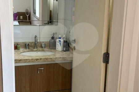 Casa à venda com 3 quartos, sendo 1 suíte, no condomínio Buonna Vitta, Jundiaí - SP