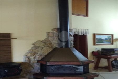 Chácara à venda com 3 suítes em Outeiro das Flores, Itupeva, SP
