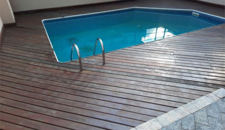 Seu refúgio na Praia da Enseada: conforto, lazer e a poucos passos do mar