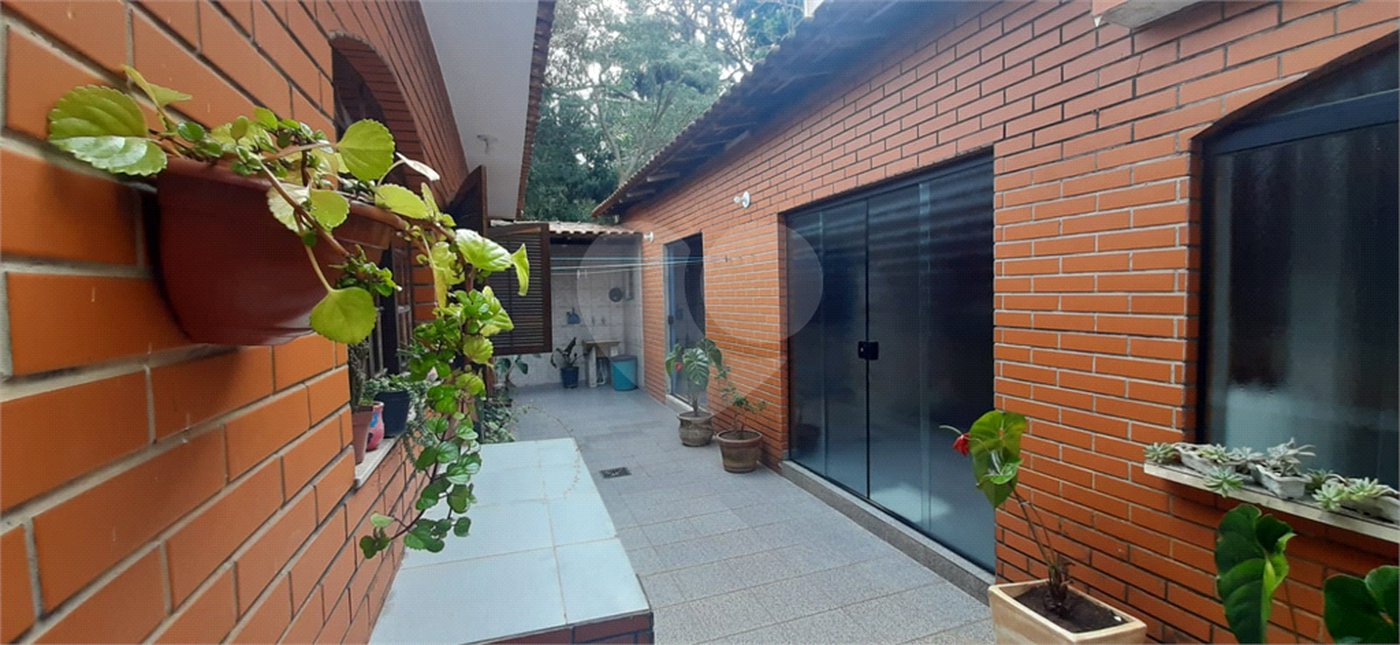 Casa à venda com 3 quartos, sendo 1 suíte, em Jaçanã, São Paulo, SP