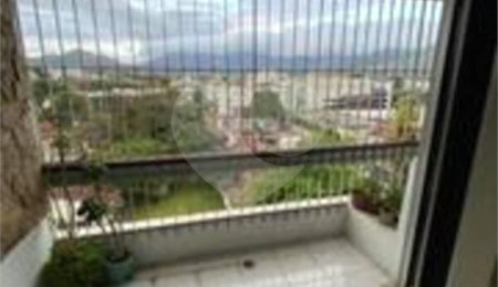 Apartamento à venda com 3 quartos, sendo 1 suíte,  em Campo Grande, Rio de Janeiro, RJ