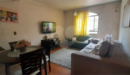 Sobrado à venda com 2 quartos em Tremembé, São Paulo, SP