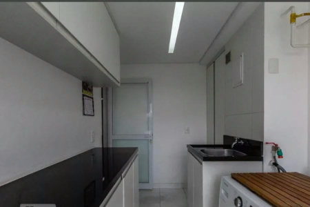 Apartamento à venda com 3 quartos, sendo 1 suíte,  em Jardim Vazani, São Paulo, SP