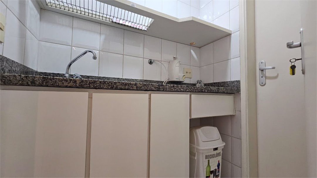 Sala Comercial à venda, Vila Matias, Santos - SA0011.
