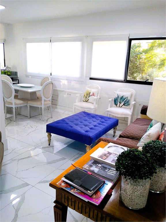 Apartamento à venda com 4 suítes em Vila Andrade, São Paulo, SP