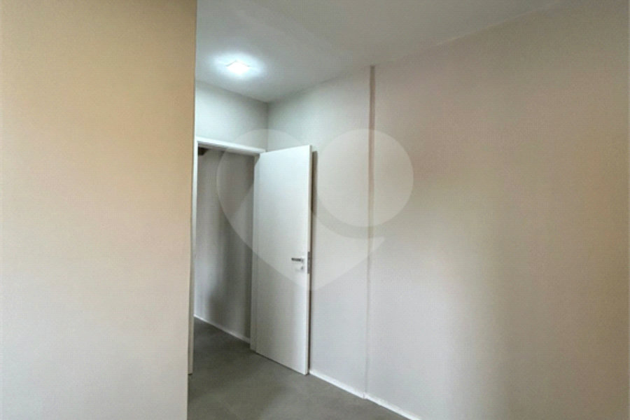 Apartamento à venda com 1 quarto em Santana, São Paulo, SP