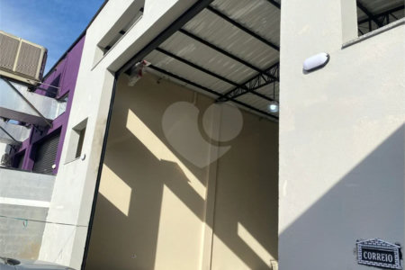 Galpão Comercial Novo para Locação – 350 m²