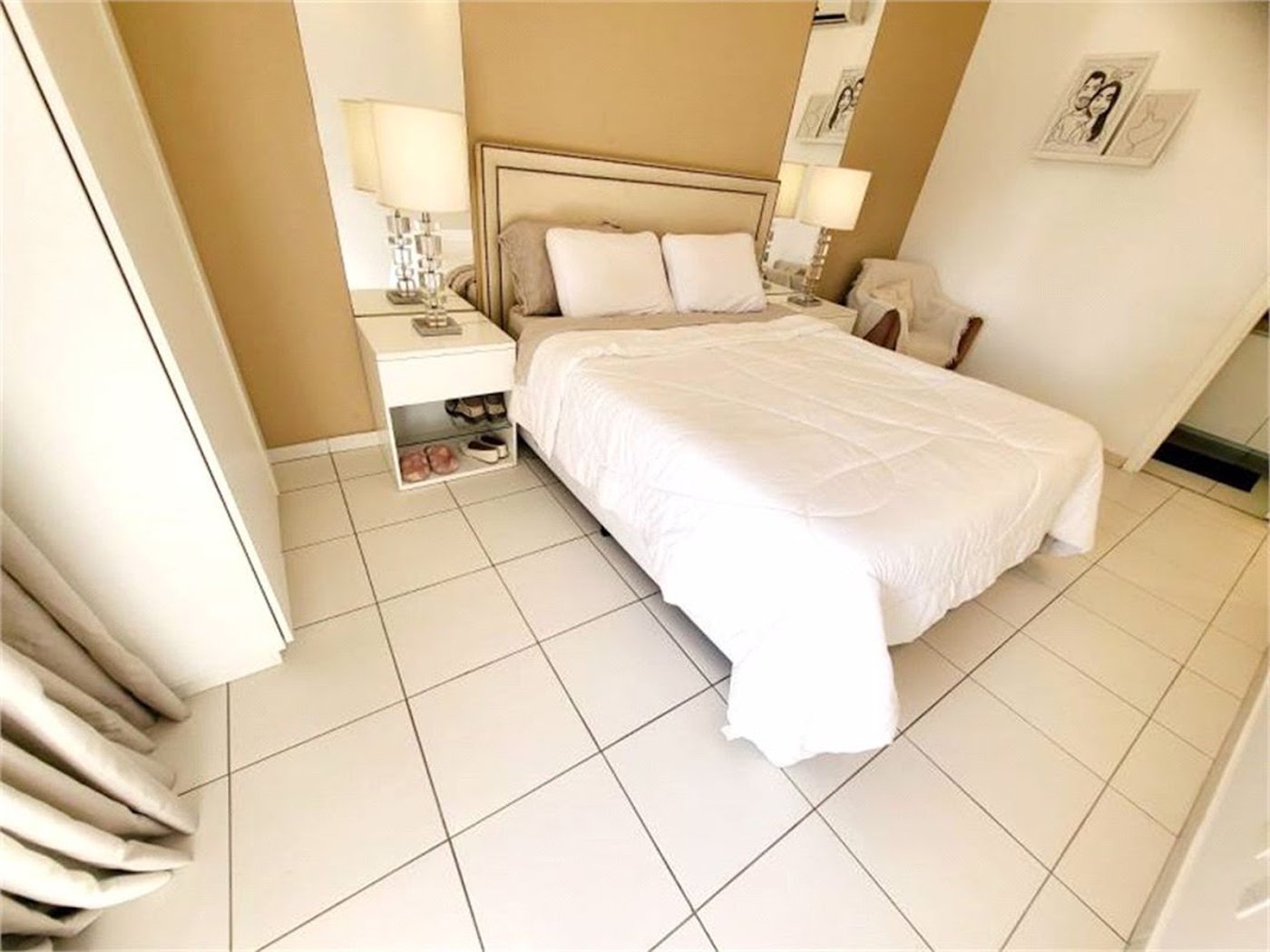 Apartamento Residencial à venda, Gonzaga, Santos - AP1004.