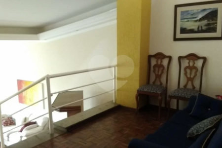 Sobrado à venda com 5 suítes em Jardim Franca, São Paulo, SP