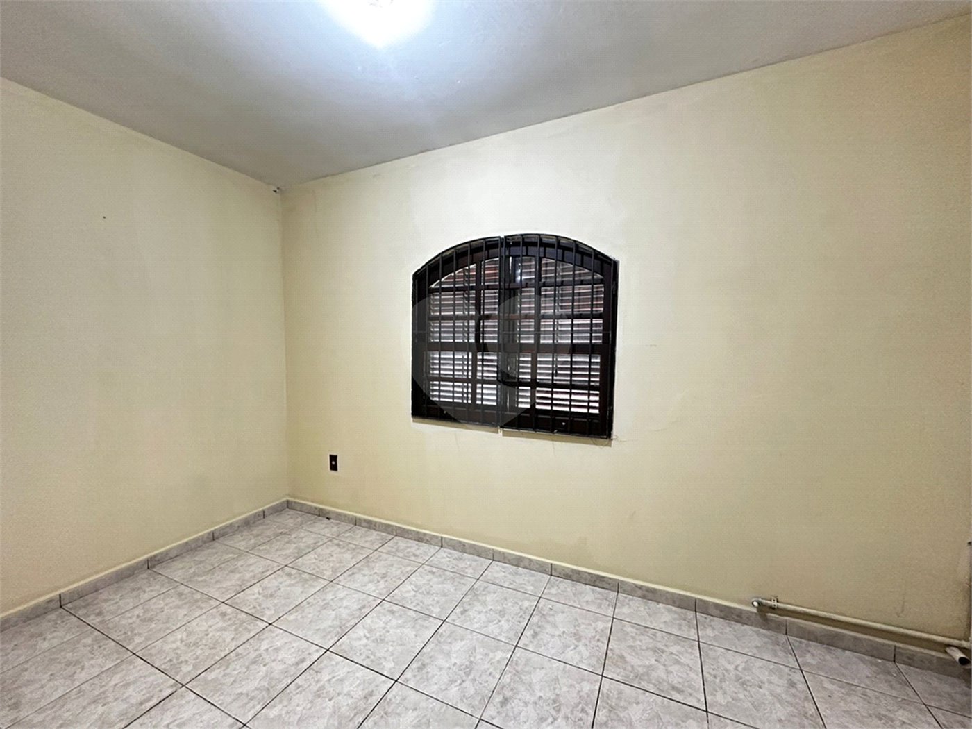 Sobrado à venda com 3 quartos, sendo 1 suíte, em Parque Suzano, Suzano, SP