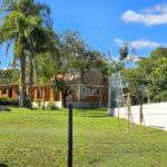 Chácara à venda com 4 quartos, sendo 1 suíte, em Cercadinho, Alambari, SP