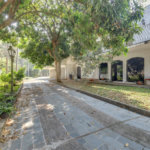 Casa à venda com 4 suítes no condomínio Chácara Flora, São Paulo - SP