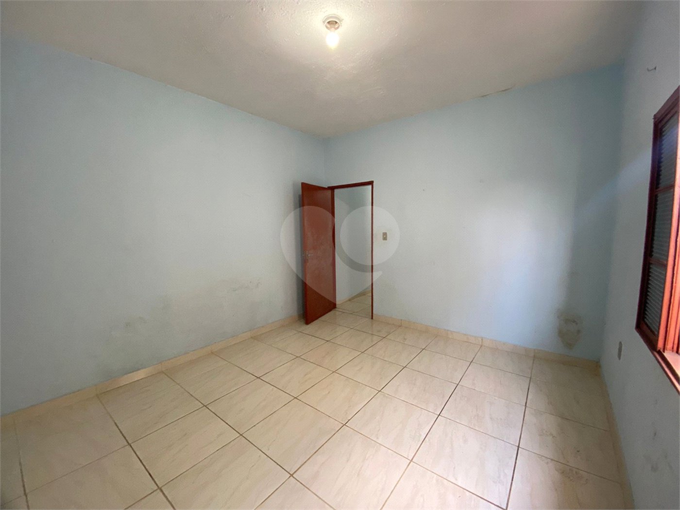Casa à venda com 2 quartos em Jardim Elizabeth, Salto, SP