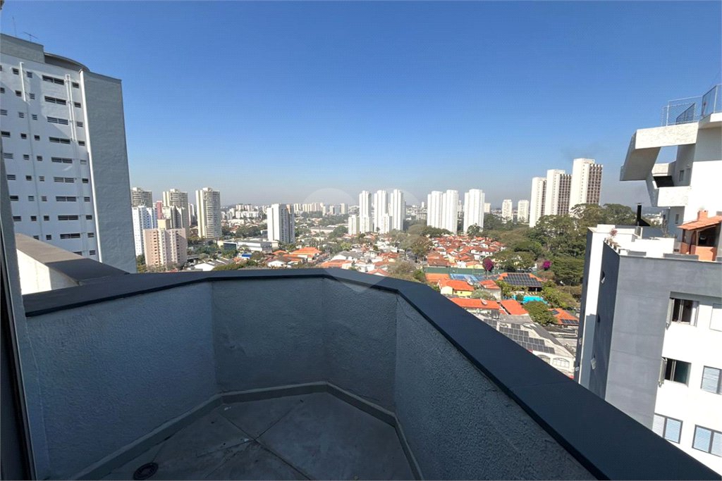 Apartamento à venda com 3 quartos, sendo 1 suíte,  em Jardim Marajoara, São Paulo, SP