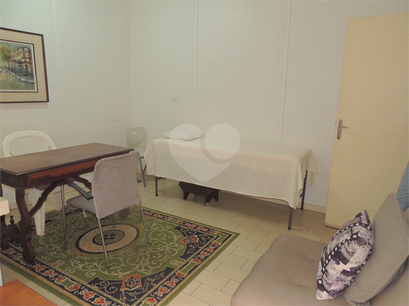 Sobrado à venda com 3 quartos, sendo 1 suíte, em Indianópolis, São Paulo, SP