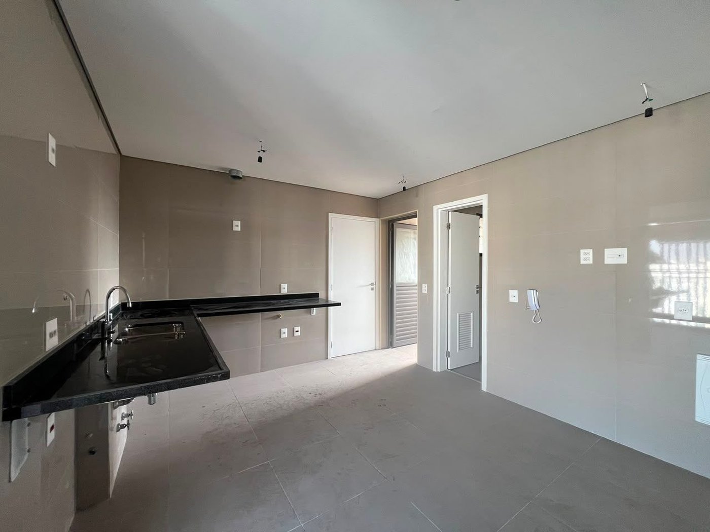 Apartamento com 3 dormitórios à venda, 160 m² por R$ 4.300.000,00 - Vila Nova Conceição - São Paulo/SP