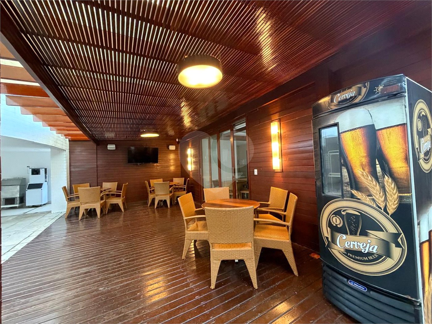 Apartamento à venda com 3 suítes em Braga, Cabo Frio, RJ