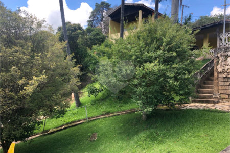 Chácara à venda com 4 quartos, sendo 2 suítes, em Vivenda, Jundiaí, SP