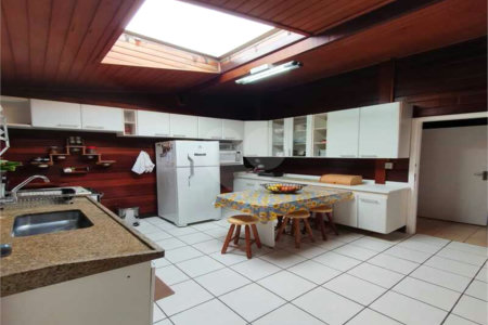 Chácara à venda com 3 quartos, sendo 1 suíte,  em Lago Azul, Araçoiaba da Serra, SP