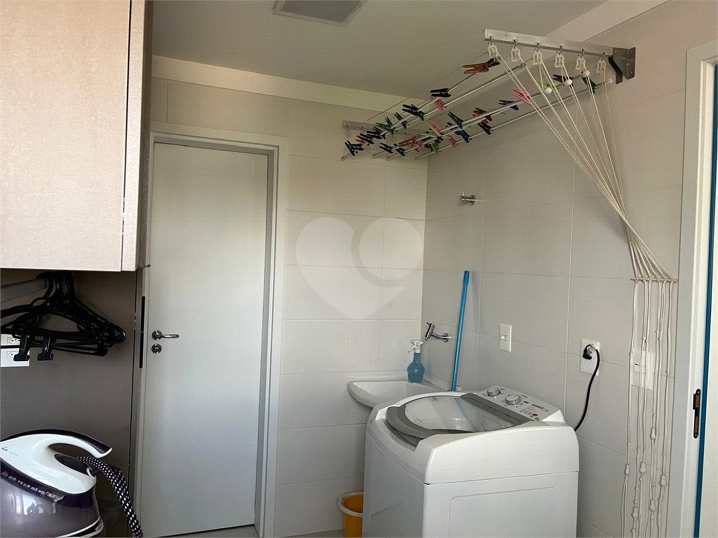 Apartamento à venda com 3 suítes em Vila Independência, Sorocaba, SP