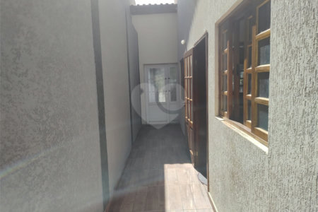 Casa para alugar com 3 quartos, sendo 1 suíte, em Jardim do Lago, Atibaia, SP