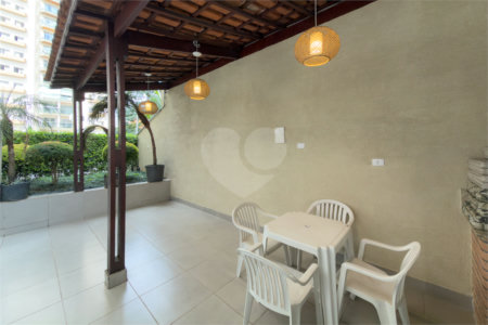 Apartamento à venda com 3 quartos, sendo 1 suíte, em Planalto Paulista, São Paulo, SP