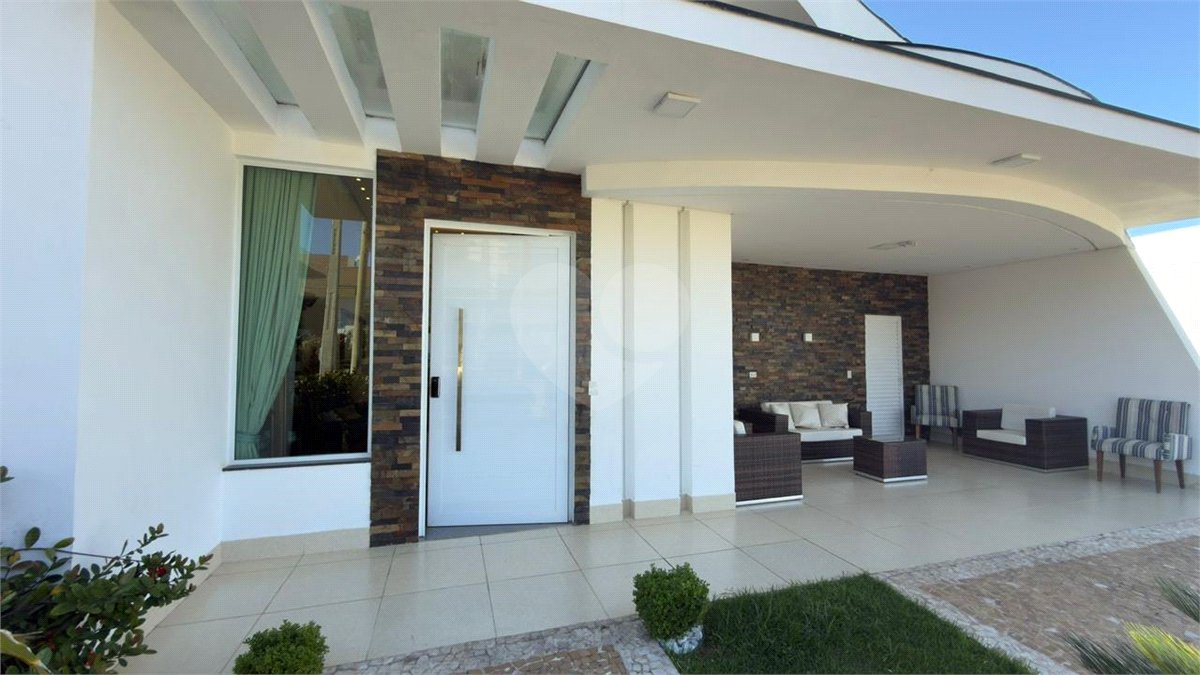Casa à venda com 3 suítes no condomínio Campos do Conde I e II, Sorocaba - SP