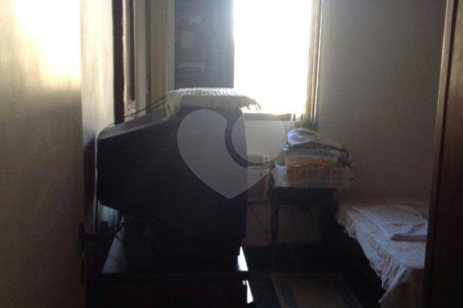 Apartamento à venda com 2 quartos, sendo 1 suíte, em Vila Luis Antônio, Guarujá, SP