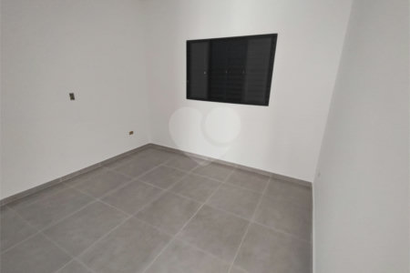 Casa à venda com 2 suítes em Jardim São Felipe, Atibaia, SP