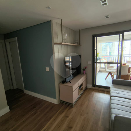 Apartamento à venda com 2 suítes em Vila Dom Pedro I, São Paulo, SP