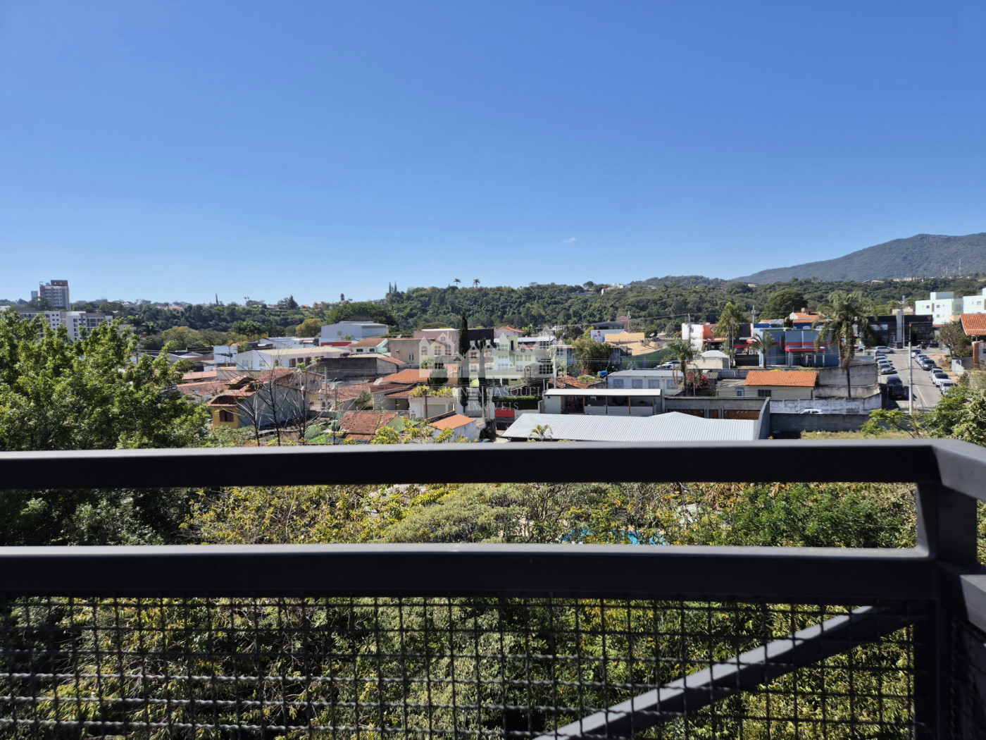 Apartamento à venda com 2 quartos, sendo 1 suíte, em Vila Thais, Atibaia, SP