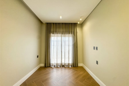 Casa à venda com 3 suítes no condomínio Villa dos Pinheiros, Indaiatuba - SP