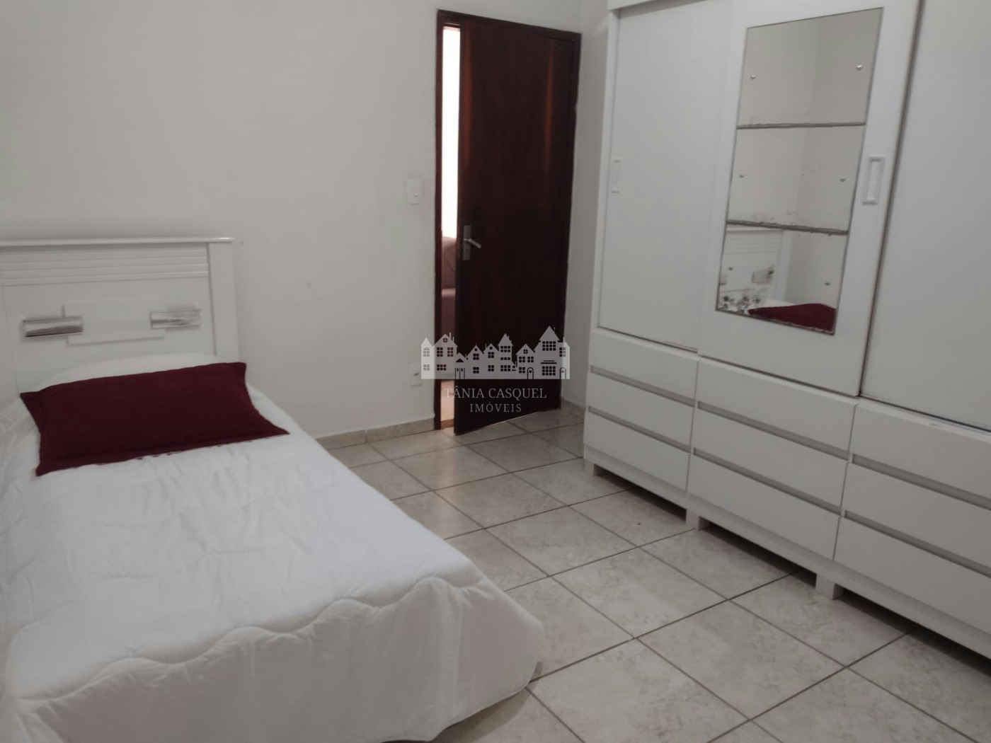Casa à venda com 5 quartos no Centro de Atibaia/SP | Duas casas no mesmo terreno
