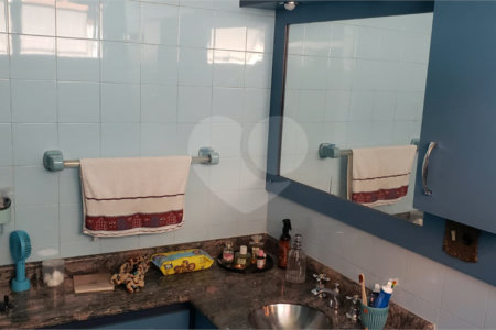 Casa à venda com 3 quartos, sendo 2 suítes,  em Parque Jabaquara, São Paulo, SP