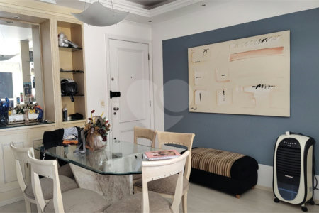 Apartamento à venda com 3 quartos, sendo 1 suíte, em Vila Augusta, Guarulhos, SP