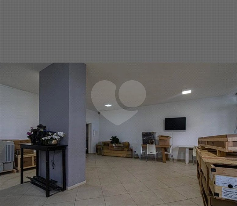 Apartamento à venda com 3 quartos, sendo 1 suíte,  em Aclimação, São Paulo, SP