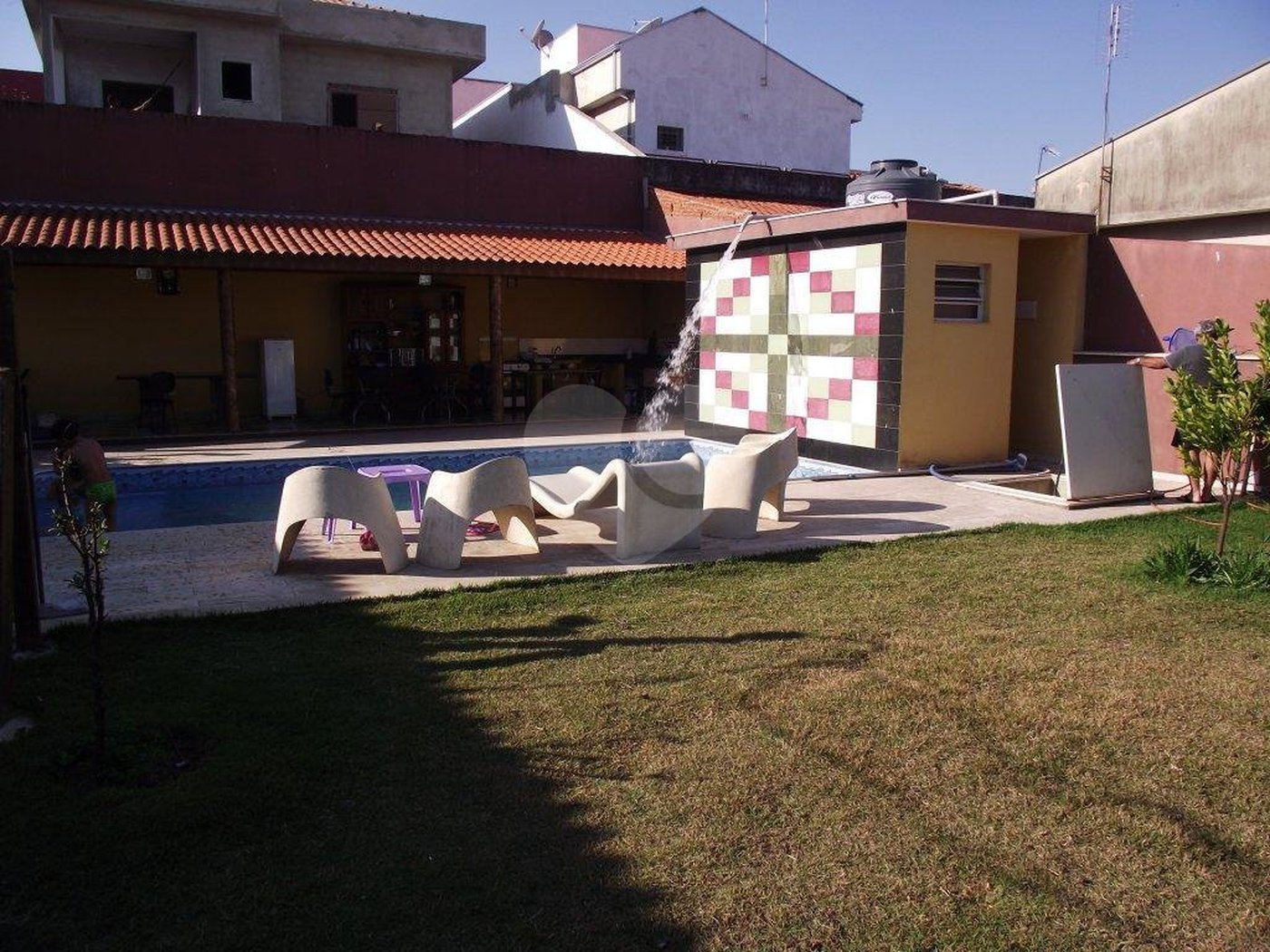 Casa Térrea à venda ou para alugar com 3 quartos, sendo 1 suíte, em Jardim Celani, Salto, SP