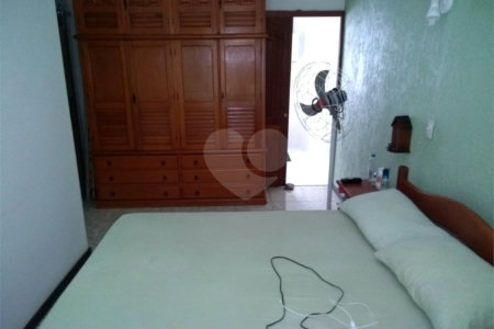 Casa de Vila à venda com 4 quartos em Tijuca, Rio de Janeiro, RJ