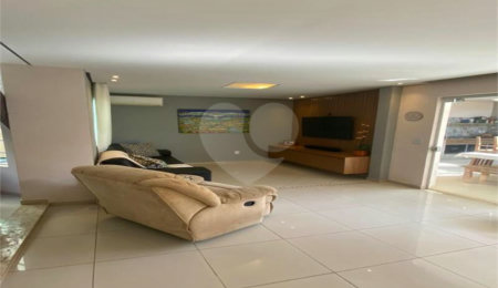 Casa à venda com 3 quartos, sendo 1 suíte,  no condomínio Residencial Green Village, Indaiatuba - SP