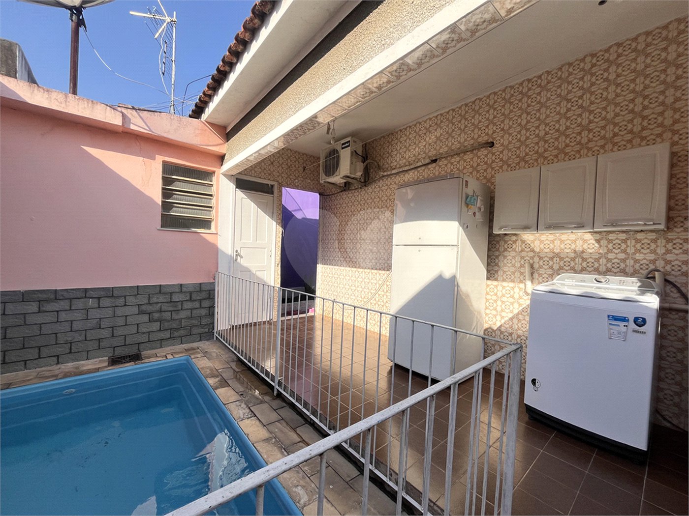 Casa à venda com 3 quartos, sendo 1 suíte,  em Campo Grande, Rio de Janeiro, RJ