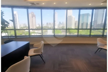 Olympic Tower 299 m² 8 Vagas de Garagem