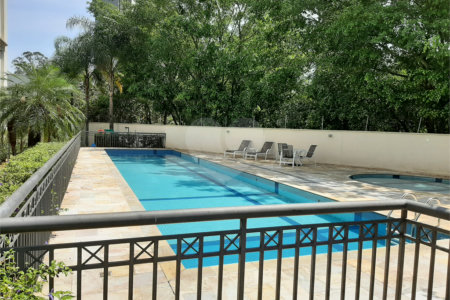 Apartamento à venda ou para alugar com 3 quartos, sendo 1 suíte,  em Vila Suzana, São Paulo, SP