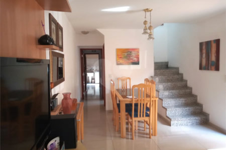 Casa à venda com 3 quartos, sendo 1 suíte, em Jardim Pirajussara, São Paulo, SP